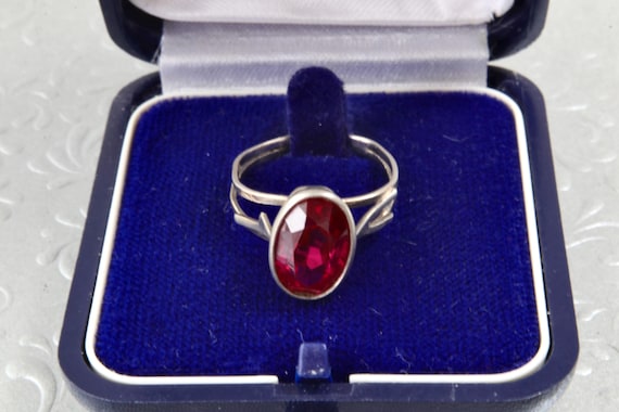 Vintage Soviet ring 875 silver red ruby - image 4