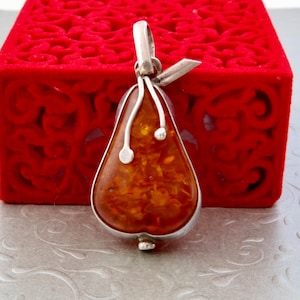 Sterling silver amber pendant, Pear shaped pendant, Vintage silver pendant handmade, Amber silver jewelry