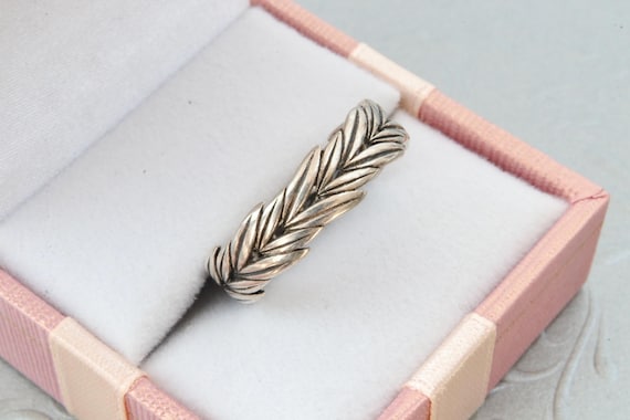 Sterling silver solid stripe ring, Silver leaves … - image 4