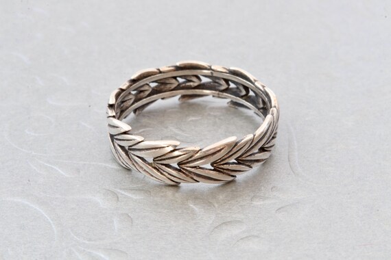 Sterling silver solid stripe ring, Silver leaves … - image 5
