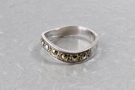 Sterling silver ring marcasite, Thin wavy ring so… - image 6