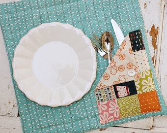 Lucy's Lunch Mat - Download Pattern