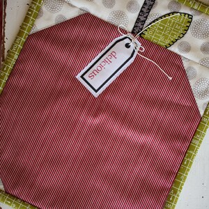 Apple Table Runner- Download Pattern - Etsy