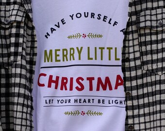 MERRY LITTLE CHRISTMAS SHORT SLEEVE GRAPHIC TEE