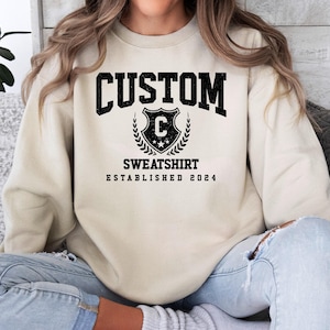 Sudadera personalizada, regalo personalizado, letras universitarias, unisex, jersey con emblema personalizado, regalo de cumpleaños, suéter retro a juego, texto personalizado impreso