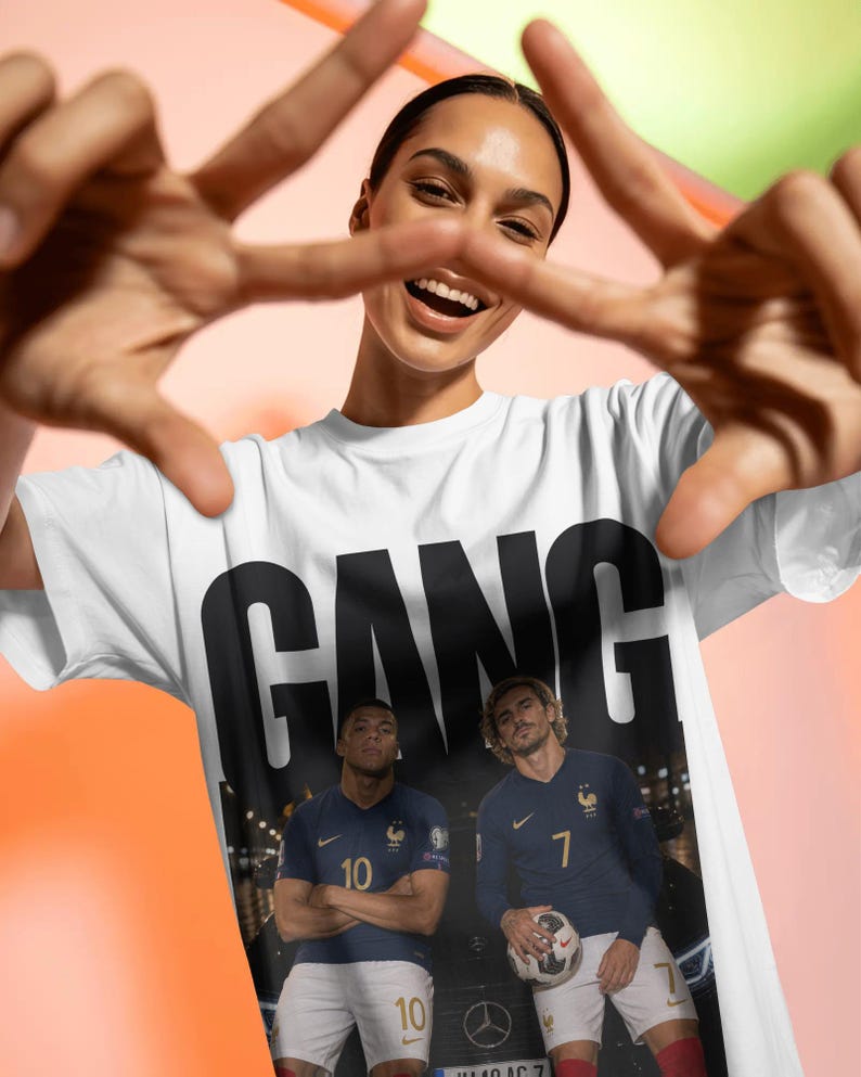 Camiseta extragrande de Kylian Mbappé y Antoine Griezmann, camiseta gráfica de la selección francesa de fútbol, camiseta de la Copa del Mundo de fútbol. imagen 10