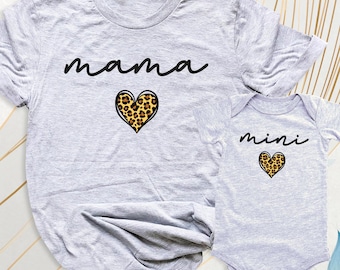 Mama Mini Matching Shirts Mommy And Me Outfits Custom Leopard Heart Mama Tees Mother Daughter Tshirt Mom Girl Baby Outfit Valentines Shirt