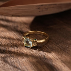 Anillo de piedras preciosas, anillo de aguamarina en oro de 14k, anillo minimalista en plata de ley, regalo personalizado, regalo para ella.