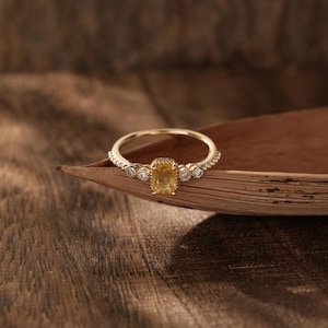 Anillo de lujo de oro de 14k con piedra natal, anillo de gema roja en plata de ley, regalo personalizado, regalo para ella.