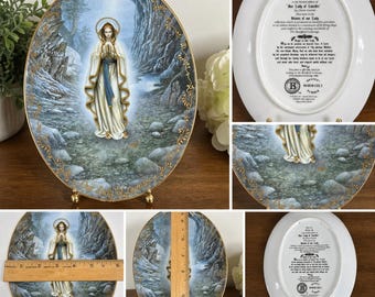 Bradford Exchange Nuestra Señora de Lourdes Plato Hector Garrido 1994 Religioso