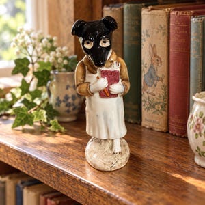 Vintage Beswick Beatrix Potter Pickles Dog Figurine England Credit Book