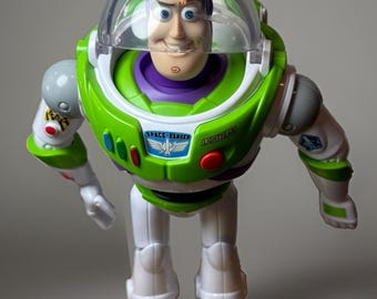 Boneco de ação falante do Buzz Lightyear de Toy Story da Disney Pixar - Testado e funcionando