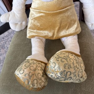 Disney Store Minnie Mouse Gold Cream Ivory Plush Stuffed Animal 26" Huggable image 3