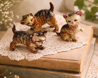 Vintage mini kattfigurer set med 4 japanska keramik kattungar handmålade