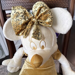 Disney Store Minnie Mouse Gold Cream Ivory Plush Stuffed Animal 26" Huggable image 2