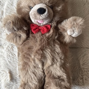 Ganz Heritage Plush Teddy Bear Brown Red Bow CH3001 Vintage Collectible 12”