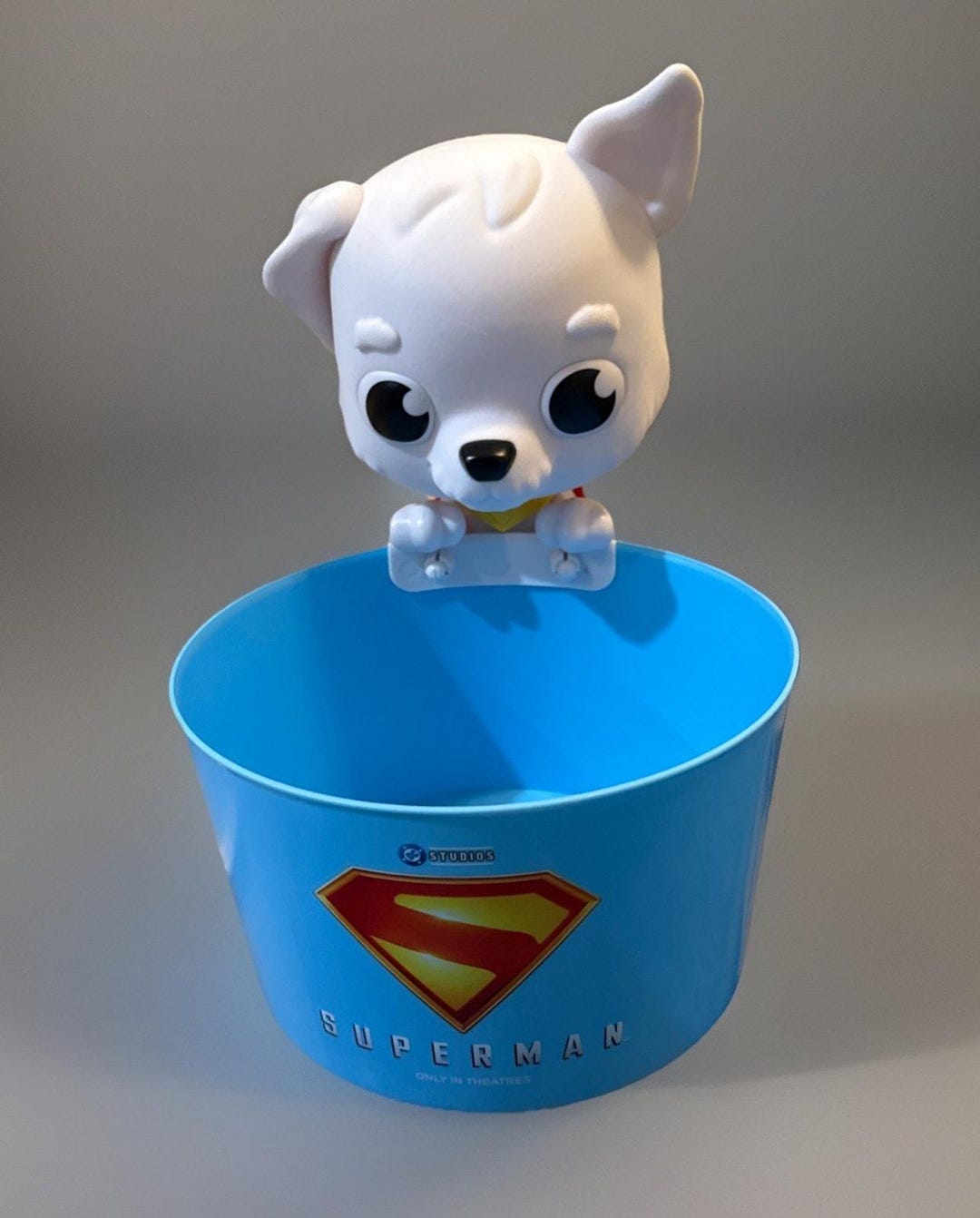 スーパーマン　クリプト　ポップコーンバケット スーパーマン クリプト ポップコーンバケット DC シネマ 犬 新品