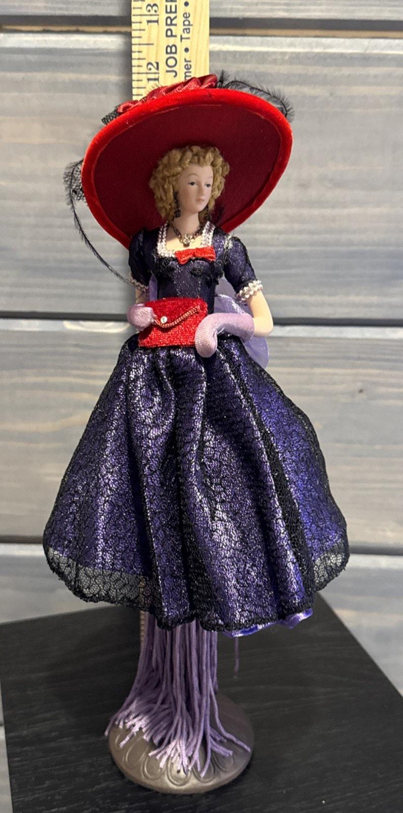 Lady in Red Dress Figurines - Etsy Canada