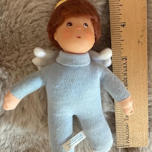 Vintage 1984 Avon Littlest Angel Dock Blå Outfit Halo Wings 5” Plyschfigur bild 4