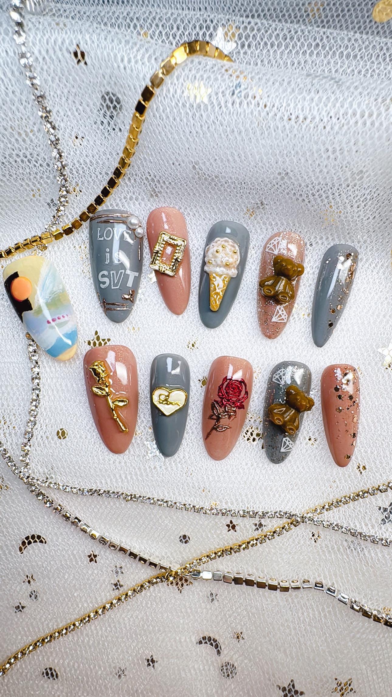 Seventeen Press on Nails * Love Money Fame* Concert Nails * Hand