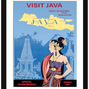Peut inclure: Une affiche de voyage vintage faisant la publicité d'une visite à Java, en Indonésie. L'affiche présente une carte de l'île de Java avec les principales villes indiquées, une femme indonésienne traditionnelle vêtue d'une robe colorée et un temple en arrière-plan. Le texte sur l'affiche indique "Visitez Java, seulement 36 heures de Singapour, Batavia Java, Office du tourisme officiel."