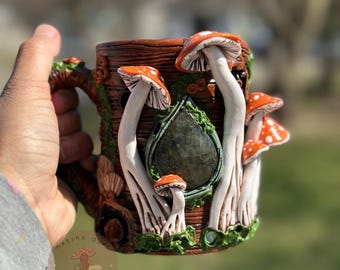Tasse | Labradorit mit orangen Pilzen