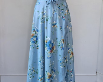 1970s Polyester Floral Print Mid Length Wrap Skirt