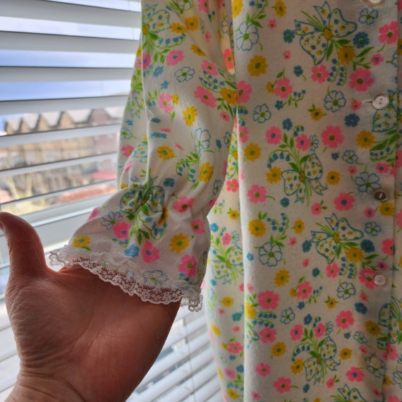 1960s Flower Power Nightgown - image 5