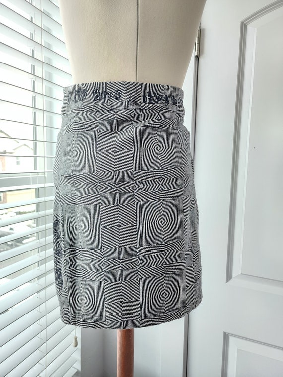 Black and White Multi Button DSquared Mini Skirt - image 4