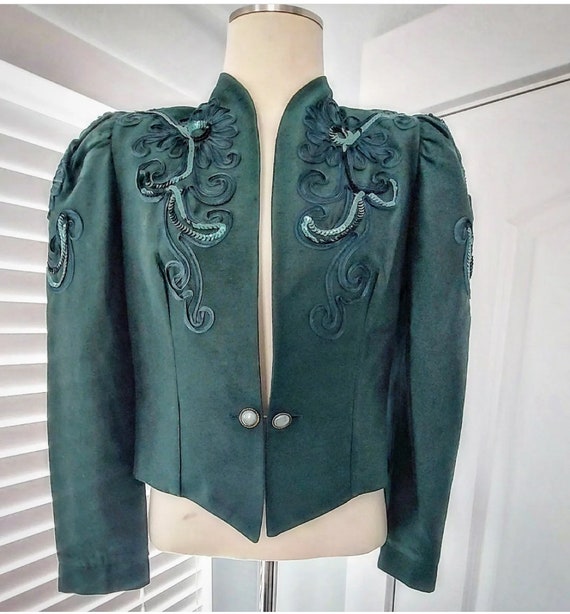 Forrest Green Crop Blazer with Ribbon and Sequin D