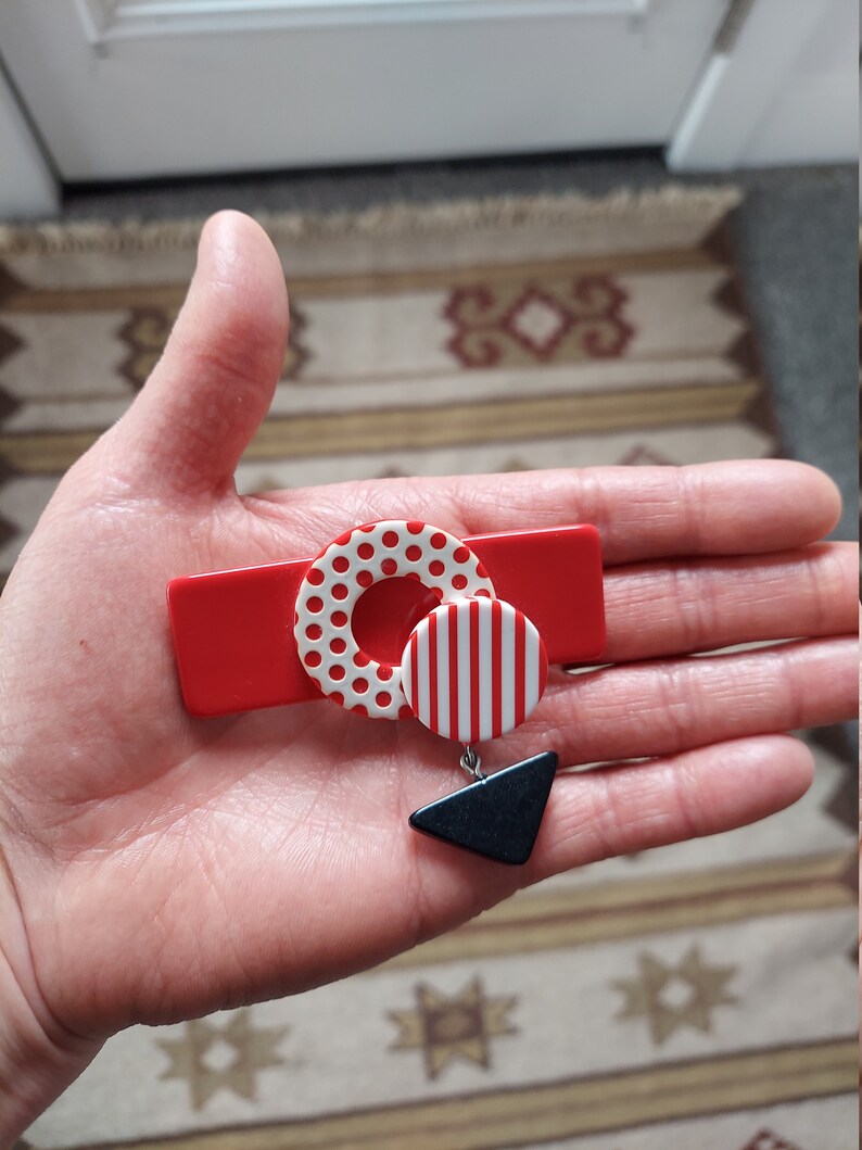 1980s Totally Rad Red Memphis Design Style Plastic Fashion Pin