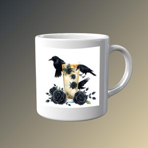 Erfrischender Cocktail mit schwarzen Rosen und Krähen - Gothic Floral Art für Sublimation und Clipart