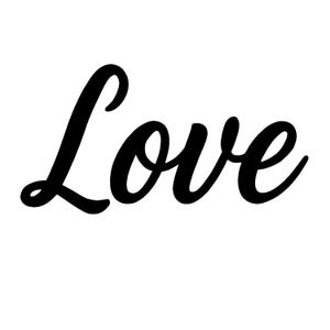 Op de afbeelding: Een zwart-wit afbeelding van het woord "Love" geschreven in een cursief lettertype.
