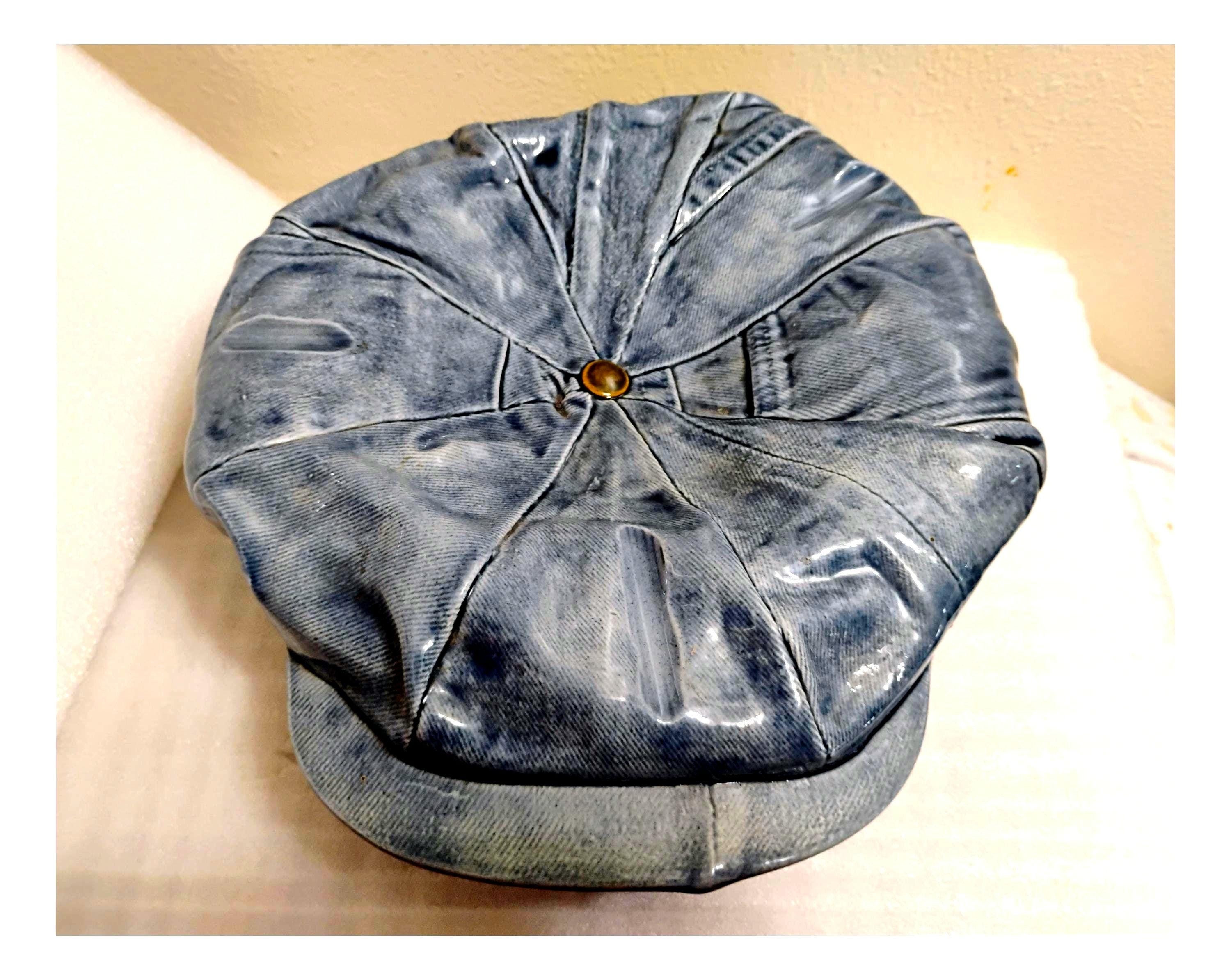 80s Rare！Rocket Ashtray 80年代 未使用 ロケット灰皿 Follow @fact.philes for daily interesting facts on our feed.