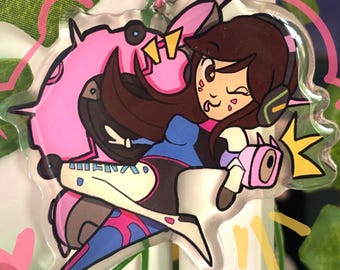 Overwatch D.Va Schlüsselanhänger | 7,6 cm Schlüsselanhänger und Aufkleber