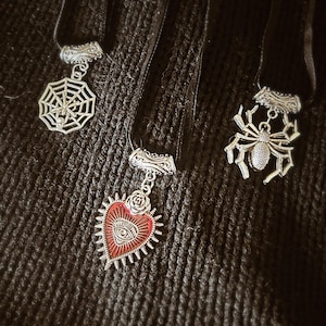 Silver Charms Choker