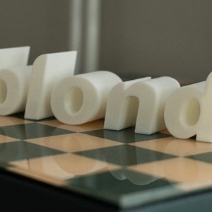 Decoración de estantería Blond / Inspirada en el icónico álbum "Blond" de Frank Ocean