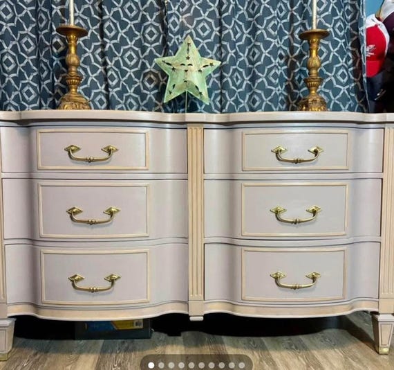 DREXEL FURNITURE Touraine Collection French Provincial 6 Drawer