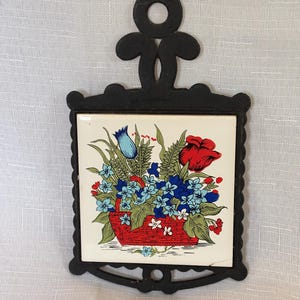 Vintage 1970s Cast Iron Tile Trivet Ceramic Tile~ Retro Flowers ~ Kitschy Kitchen wall decor