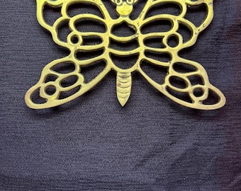 Vintage Messing Schmetterling Untersetzer Warmhalteplatte oder Wandbehang mit Fuß 8,5 "x 6"