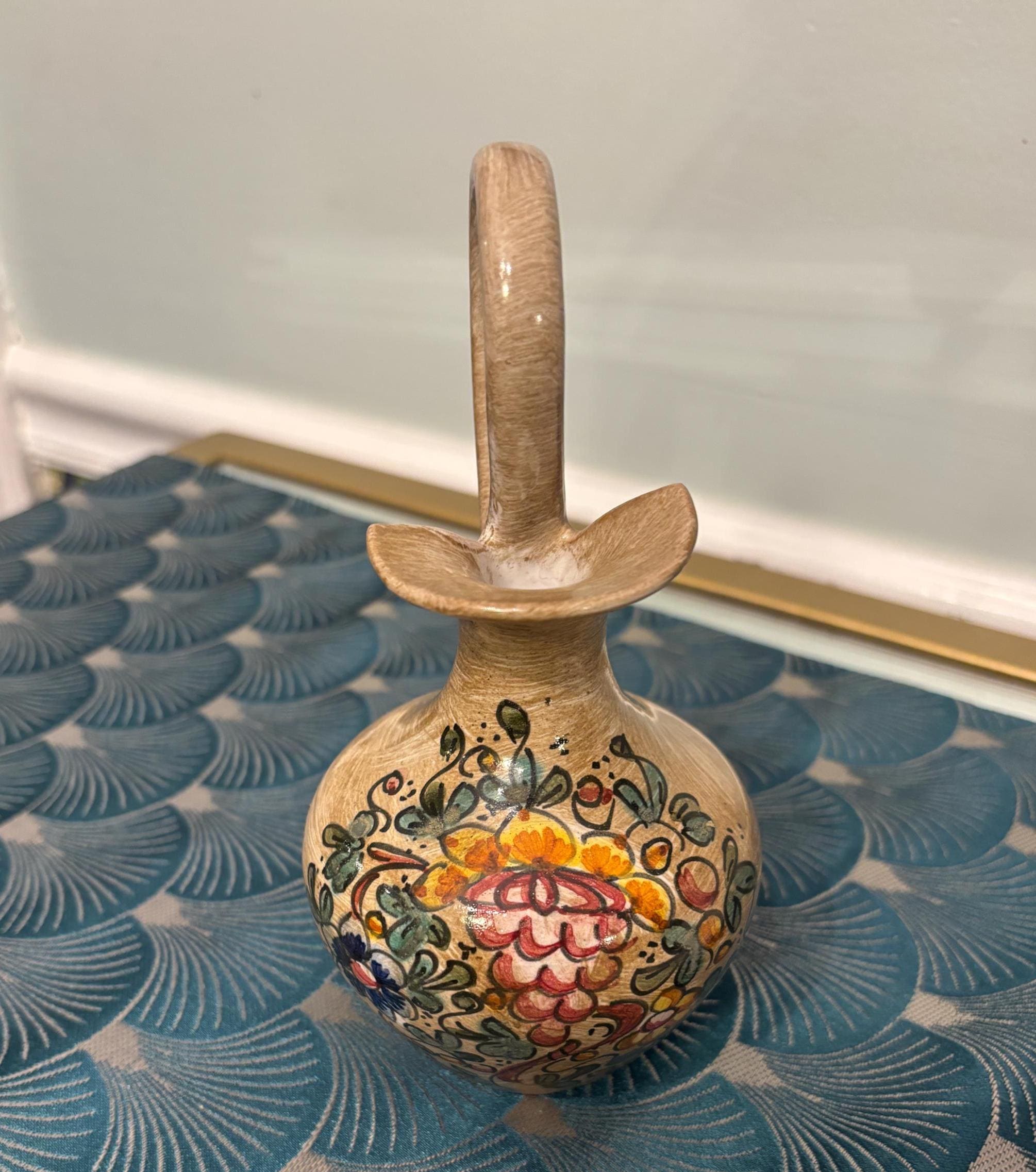 Gubbio Vase - Etsy