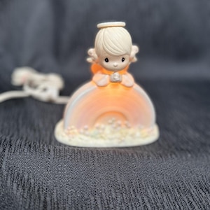 Vintage Precious Moments Night Light - Etsy
