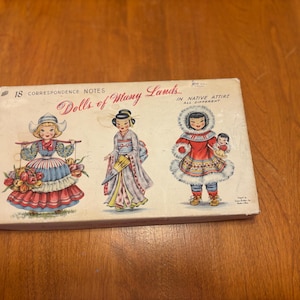 Vintage Dolls of the World Notecards - 1950s Tichnor Set