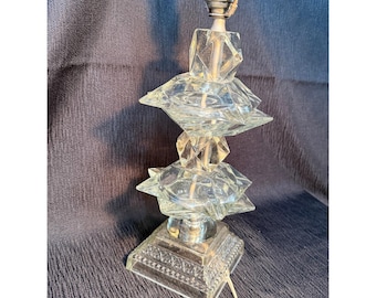 Lampada a stella in vetro sovrapposto – Lampada da tavolo geometrica in stile Hollywood Regency MCM