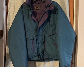 Jaqueta bomber vintage Eddie Bauer masculina tamanho XL, cor verde-azulada, com enchimento de plumas de ganso, estilo anos 80.