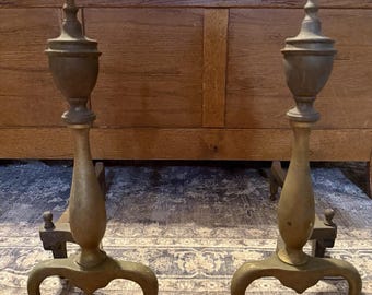 Soporte para leña de hierro fundido y latón estilo federal VTG, 18 pulgadas.