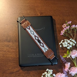 Regulowany uchwyt na Kindle'a w kolorze azteckim | Łatwy chwyt
