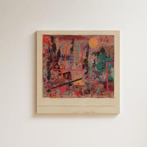 Könnte beinhalten: Abstraktes Gemälde mit beigem Rahmen. Das Kunstwerk zeigt eine strukturierte Oberfläche mit einer Mischung aus Farben, darunter Rot, Orange, Grün und Schwarz. Ein gelber Kreis befindet sich in der oberen rechten Ecke, und es gibt lineare Elemente.
