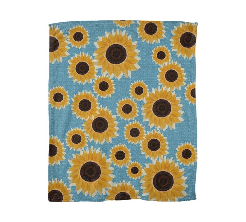 Sunflower Honeycomb Pattern Throw Blanket, Warm Light Soft Fleece Floral Throw, Modern Country Home Decor, SHIPS FROM USA image 5