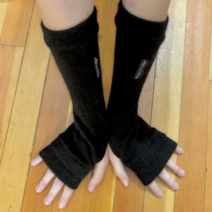 Cashmere Armwarmers Fingerless Gloves Black Cozy Upcycled